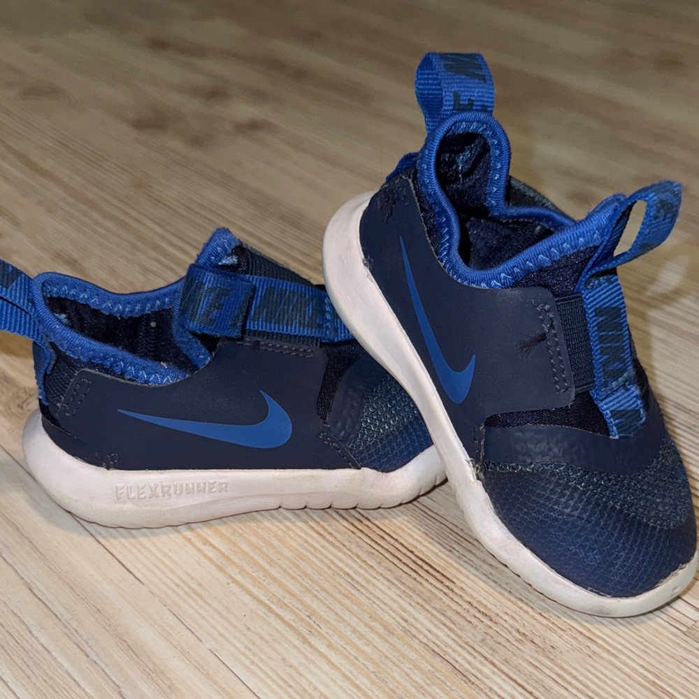 Nike Kids Flex Runner Navy Blue Sneakers